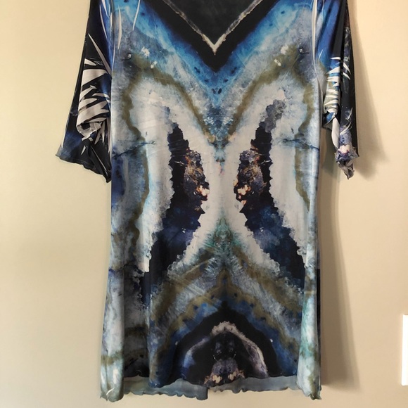 Emerald Live and Let Live Top - Picture 7 of 15